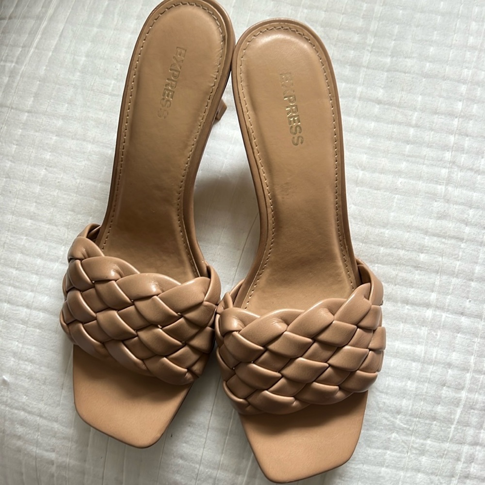 Express High Heel Shoes - Size 8.5, Tan